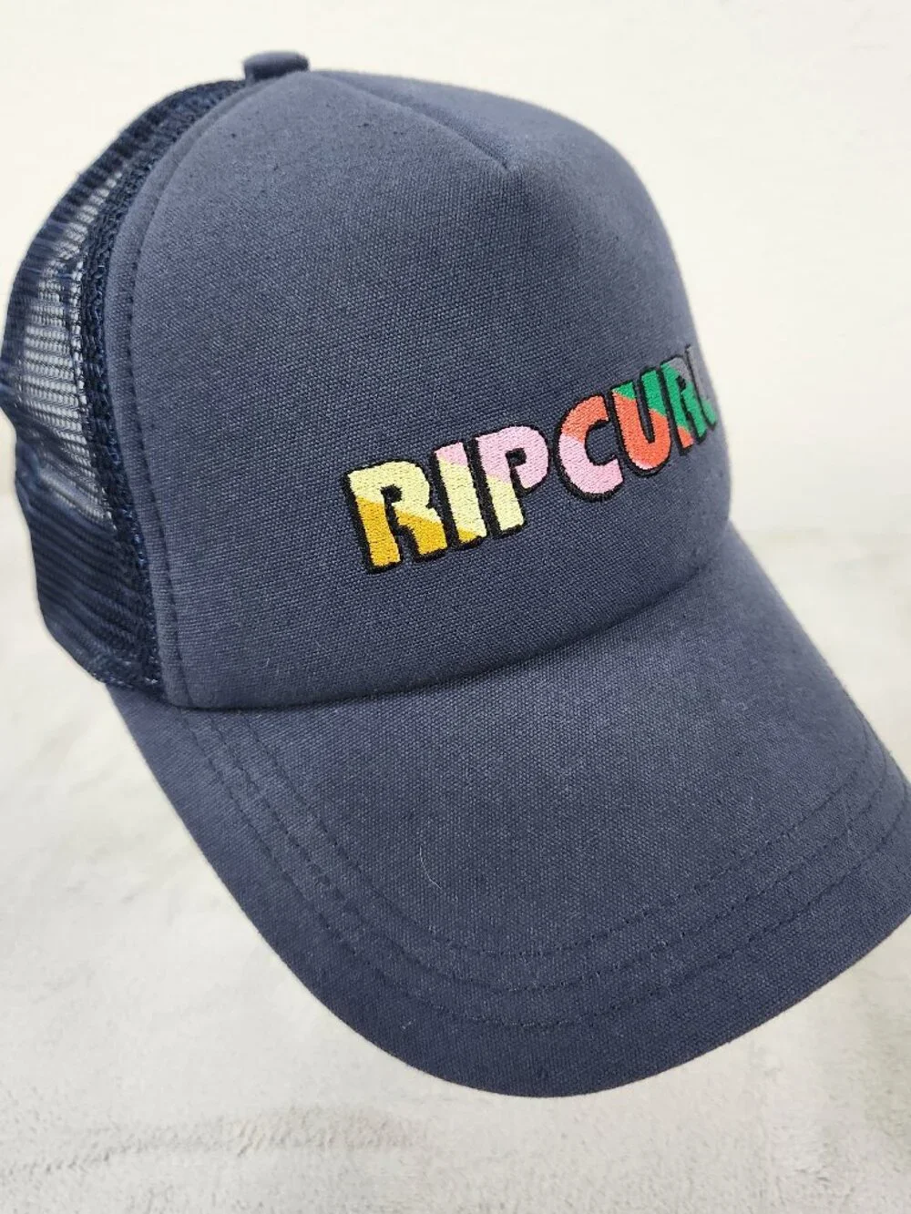 Rip Curl Hat Snapback Navy Blue Gray Mesh Adjustable Logo Rainbow Colors Trucker
